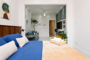 Omar do Rio - SL 814 Moderno Quarto e Sala, Internet 35mbps e Smart TV, a 5 minutos das praias de Ipanema, Arpoador e Copacabana a 100 metros do Metrô